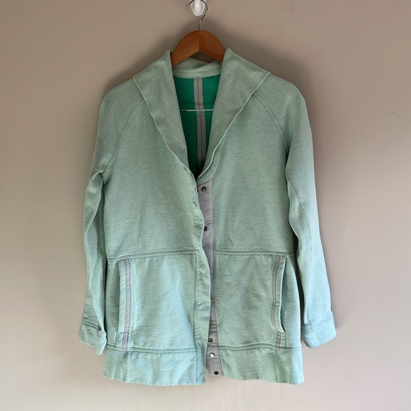 Lululemon Yin to my Yang powder green sweatshirt cardigan - Picture 2 of 8